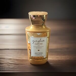 Bath & Body Works Gingham Glow 24-Hour Moisture Body Lotion Shea & Coconut 8 Oz
